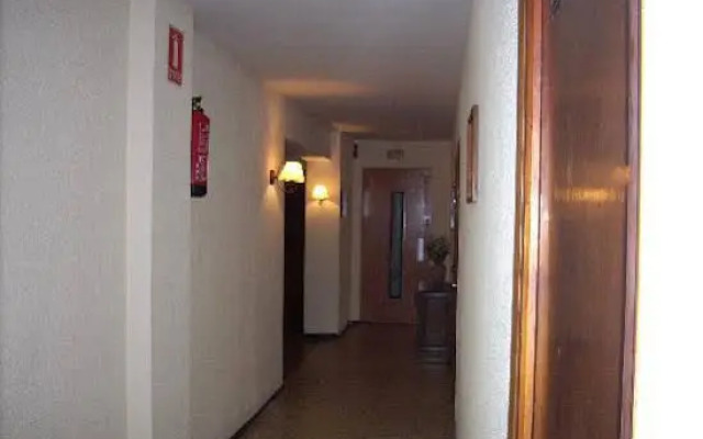 Hostal Santa Ana