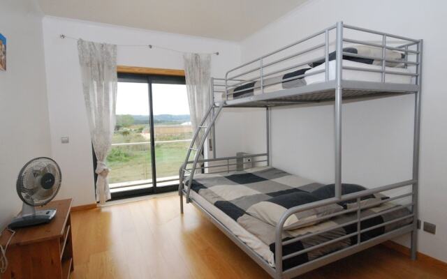 Attractive Holiday Home Near the Beach