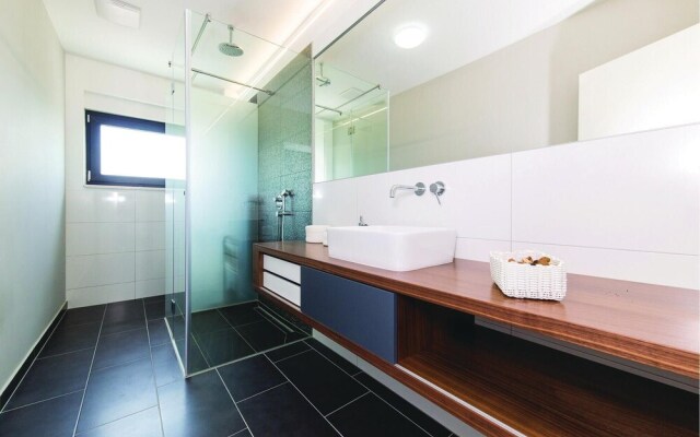Amazing Home in Kastel Novi With Wifi and 8 Bedrooms