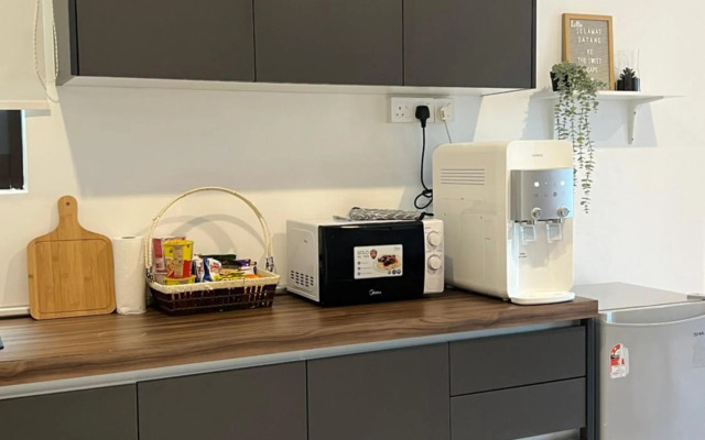 The Sweet Escape @ Imperio Professional Suite