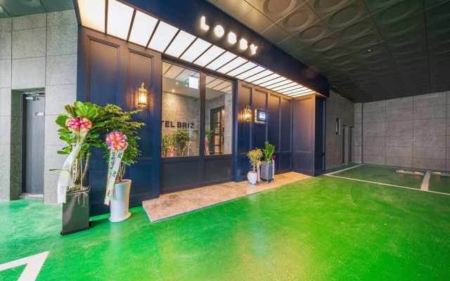 Bundang (Yatap Station) Breeze Hotel