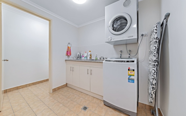 Bay Breezes - Cannonvale