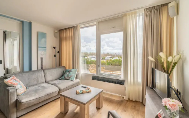 2 Person Island View Apartment