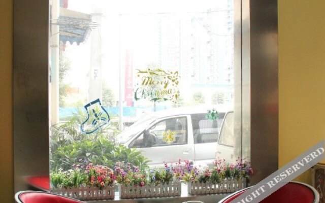 Yazhu Business Hotel