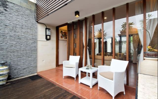 Nuansa Kori House 4 Bedrooms Jimbaran