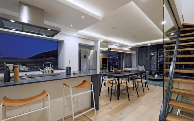 Belle Vue Penthouse in Cape Town