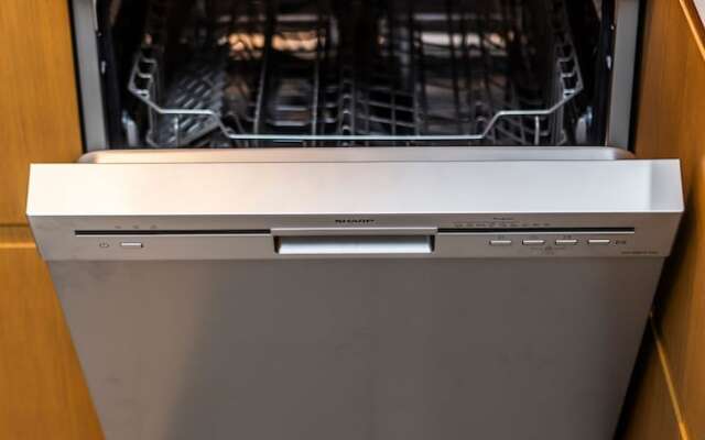 Elite 2BR at La Vie with sea view