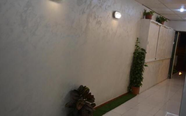 4Rent Hotel Suites (Al Rouda)
