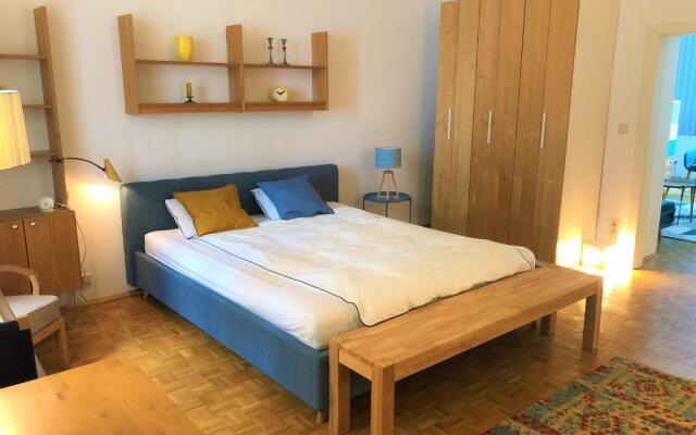 Vintage Design Apartment