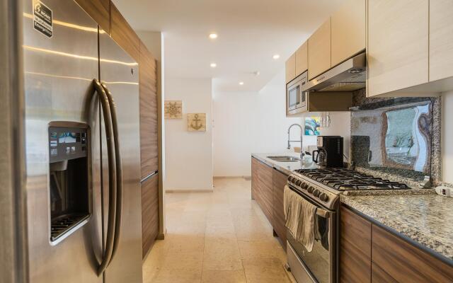 Condo Solaria G303 in Ventanas Residencial