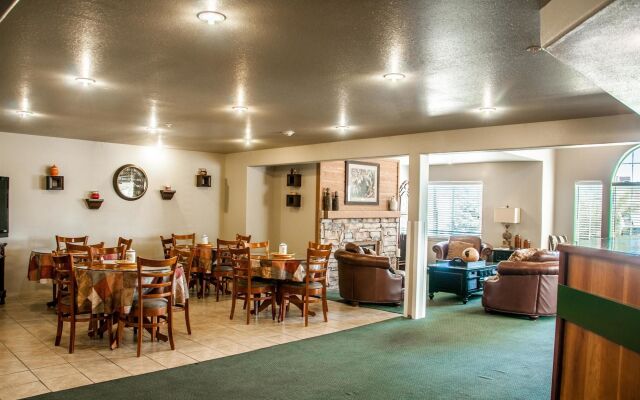 Motel 6 Idaho Falls, ID - Snake River