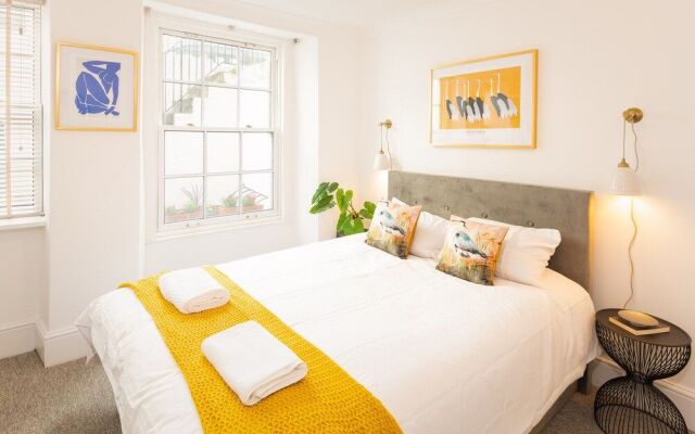 Oakfield Place