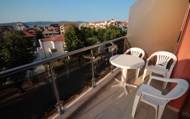 Vadim Apartments in Panorama Beach Vigo Nessebar