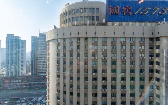 Tianjin Mingjun Apartment (Tianjin Binjiang Road Store)