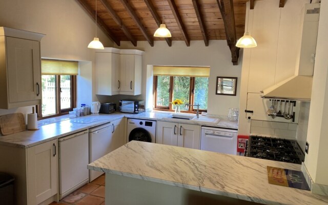 Brundish, Suffolk Barn, 2 Bed Idyllic 6 Acres