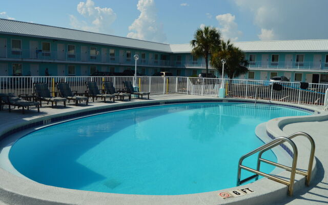 Destin Inn and Suites