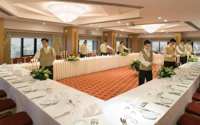 Mövenpick Hotel Izmir