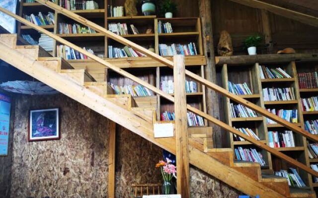 Yunshe Puju Guesthouse