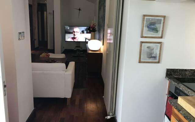 Luxury Kensington Apartment W8