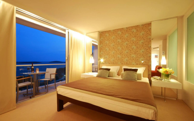 Amfora Hvar Grand Beach Resort