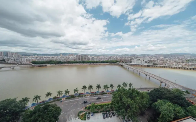 White Swan Guest House Meizhou