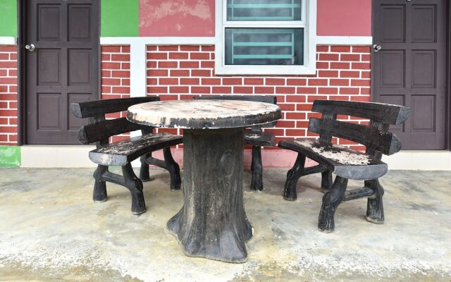 Oyo 90605 Nurulhuda Langkawi Hillview Roomstay