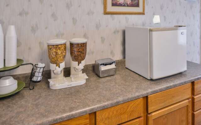 Americas Best Value Inn Decatur, IN