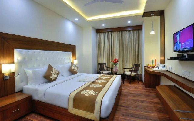 Hotel Seven Hills Tower