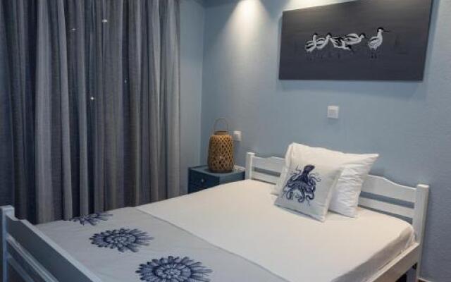 Aria's House Studios & Apartments