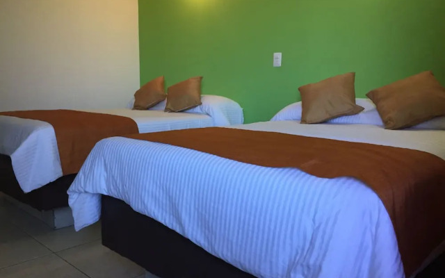 Hotel Playa Victoria