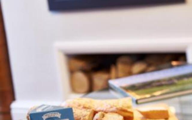 Bright Moments Holiday Home