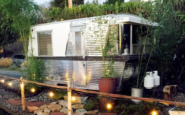 Seattle Glamping - Zen Den