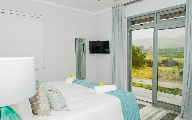 Fernkloof Fairways Villa