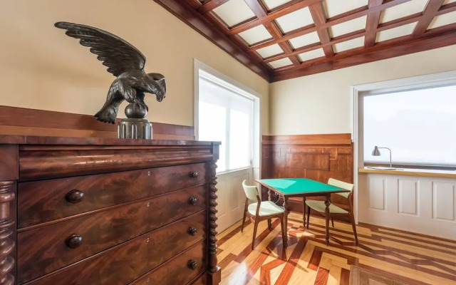 Serenata Boutique Rooms