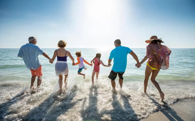 Island Grand at TradeWinds