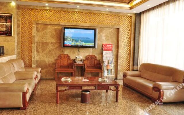 平南华信商务酒店