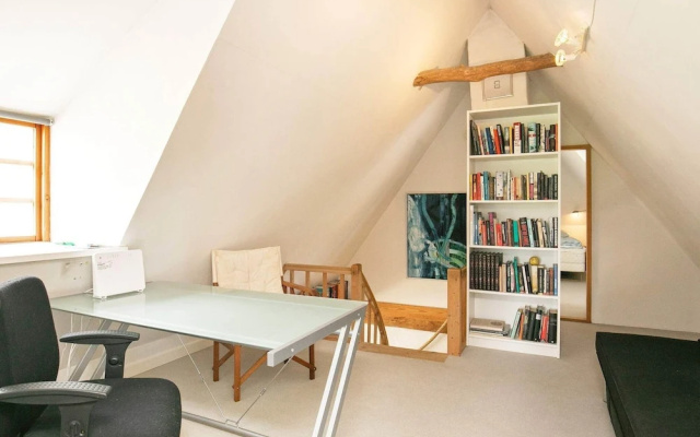 Idyllic Countryside Retreat-by Traum