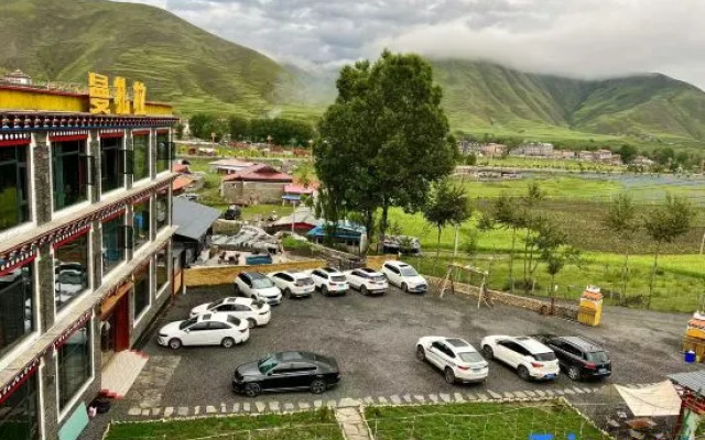 Manzara Hotel Xinduqiao