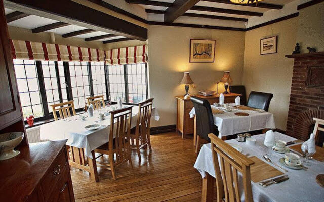 Sunrays Bed and Breakfast