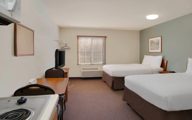 WoodSpring Suites Richmond Colonial Heights Fort Gregg-Adams