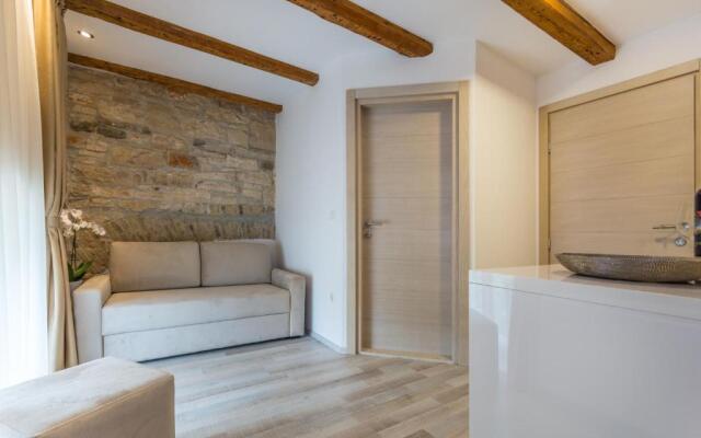 Minella Residence