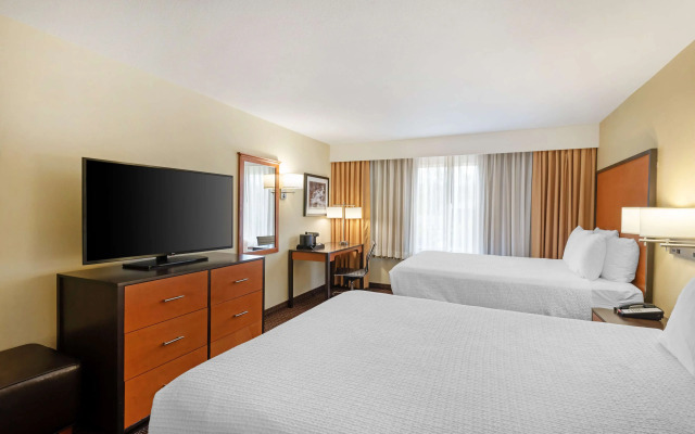 Best Western Cascade Inn & Suites