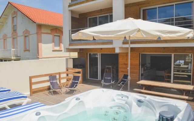 Body surf house