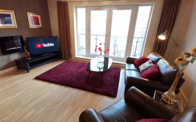 3 Bed Apartment - Mermaid Quay