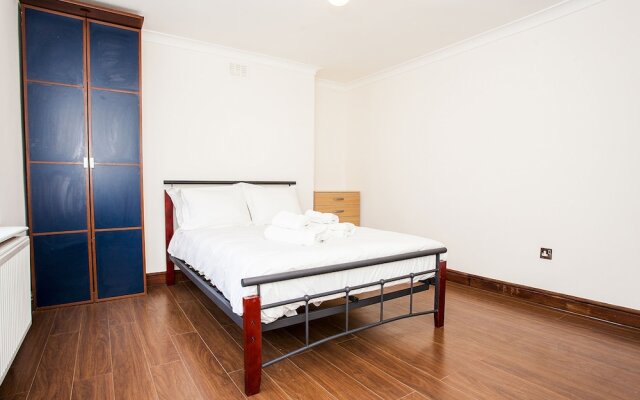 Brilliant 2 Bed Apt in Heart of Camden Town