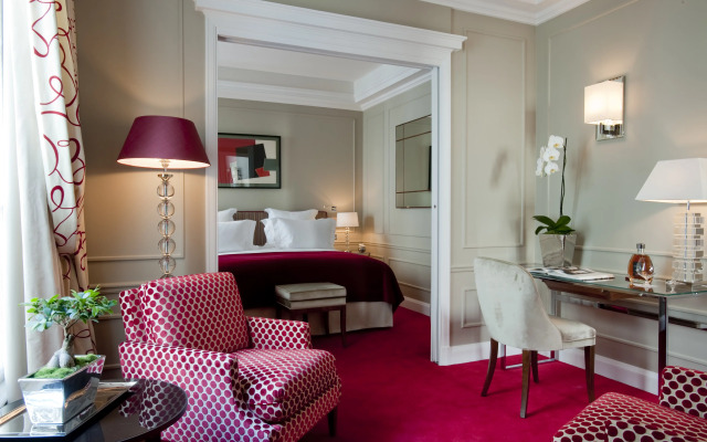 Le Burgundy Paris