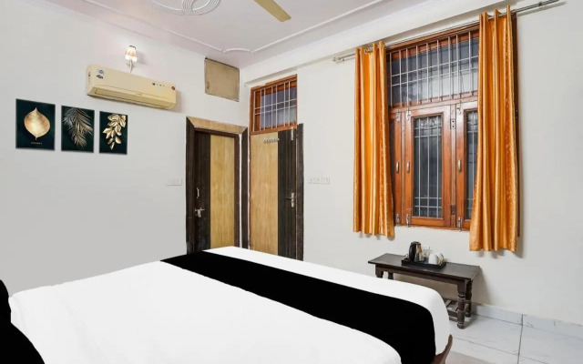 OYO 26462 Hotel Yatrik