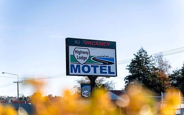 Highway Lodge Motel