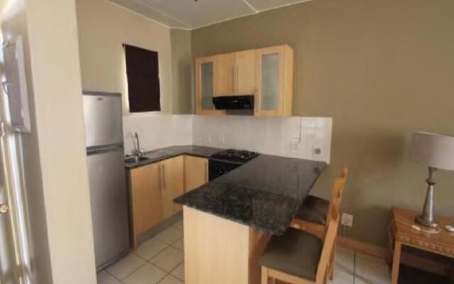 Airport Inn Executive Suites