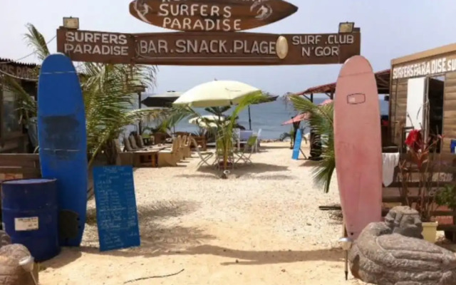 Surfeur Paradise